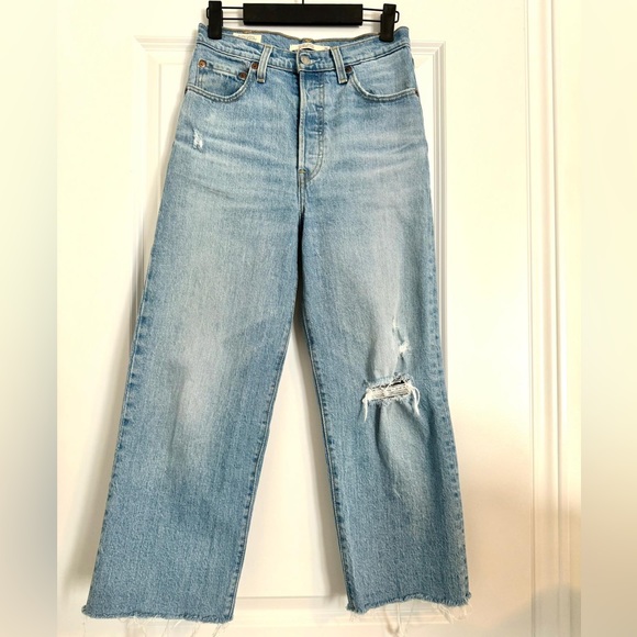 Levi's Denim - Ribcage Straight Denim - Levi’s Size 26